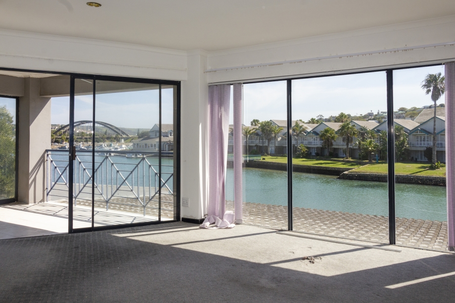 4 Bedroom Property for Sale in Royal Alfred Marina Eastern Cape